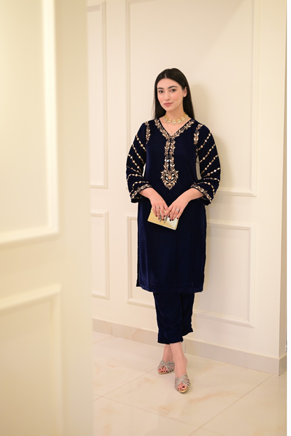 2 pcs Eid Velvet Ensemble – Mirror Work