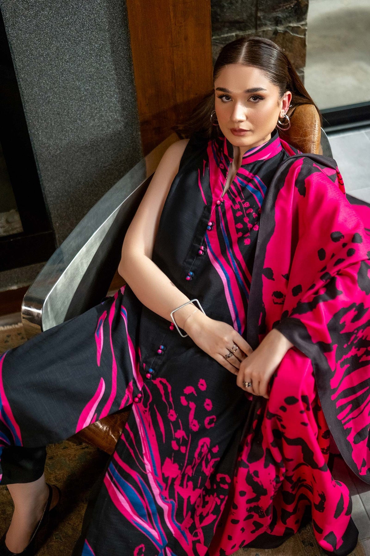 3 Pc Shab-e-Gul Black and Pink Ensemble