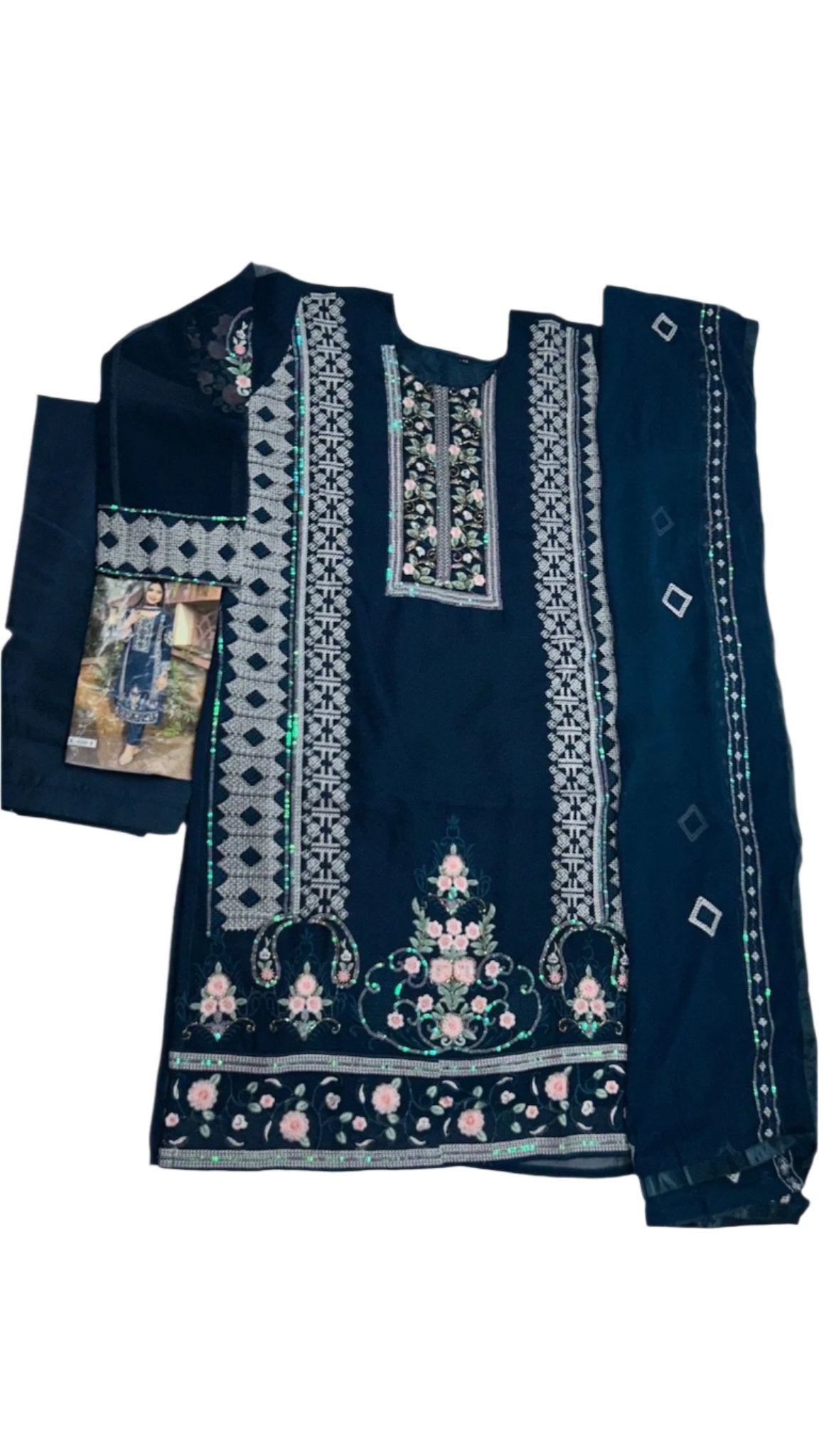 Sea Green Mystique 3-Piece Shalwar Kameez